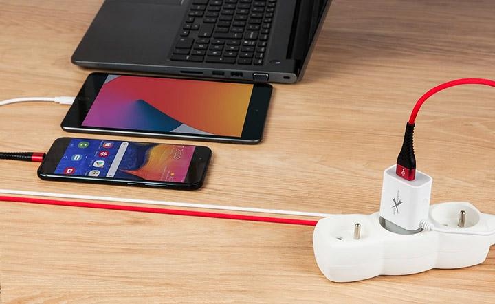 Travel charger eXtreme Ampere USB type-C + USB 2.4A - ATCCU24W