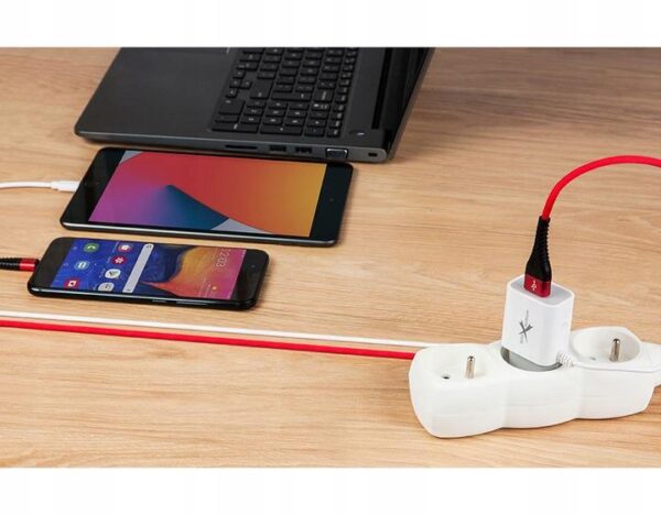 Travel charger eXtreme Ampere iPhone Lightning + USB 2.4A - ATCIU24W