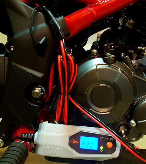 Smart battery charger - SBC-LI144