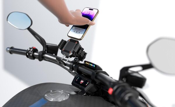 Anti-vibration motorcycle mount with phone charging - R24W-PD Damper