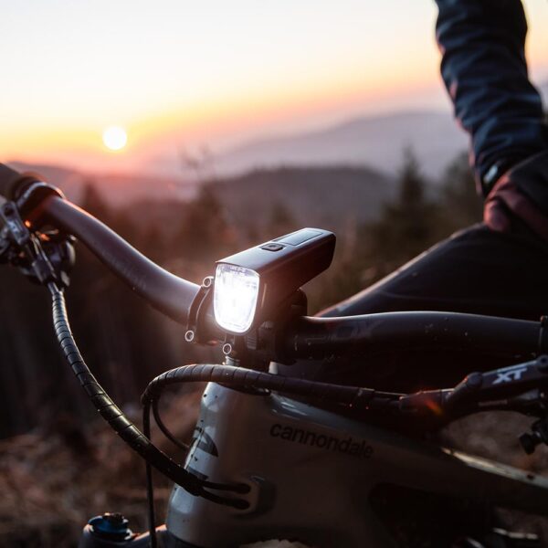 Front bicycle light BLF2 100lux