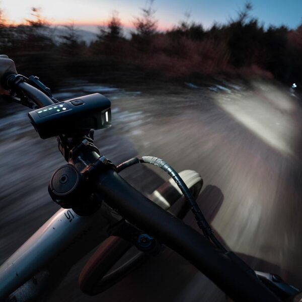 Front bicycle light BLF2 100lux